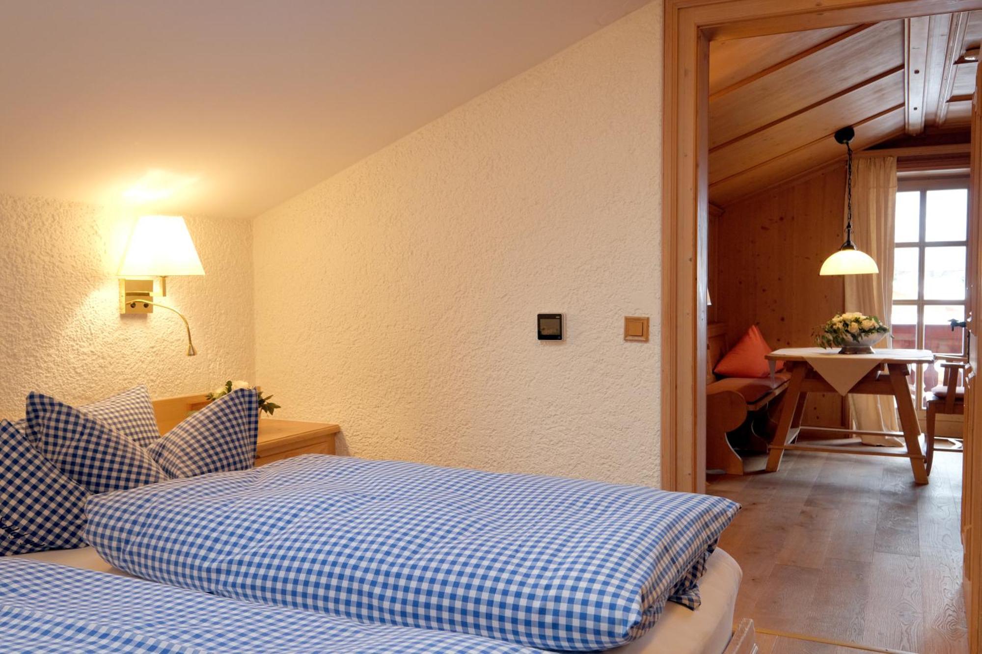 Hotel Maier Zum Kirschner Rotta Exteriör bild